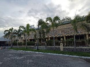 Olle Hotel Mabalacat Exterior photo